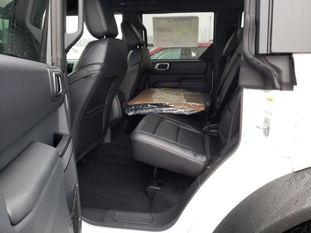 New 2025 Ford Bronco Outer Banks w/ Sasquatch Package image 26