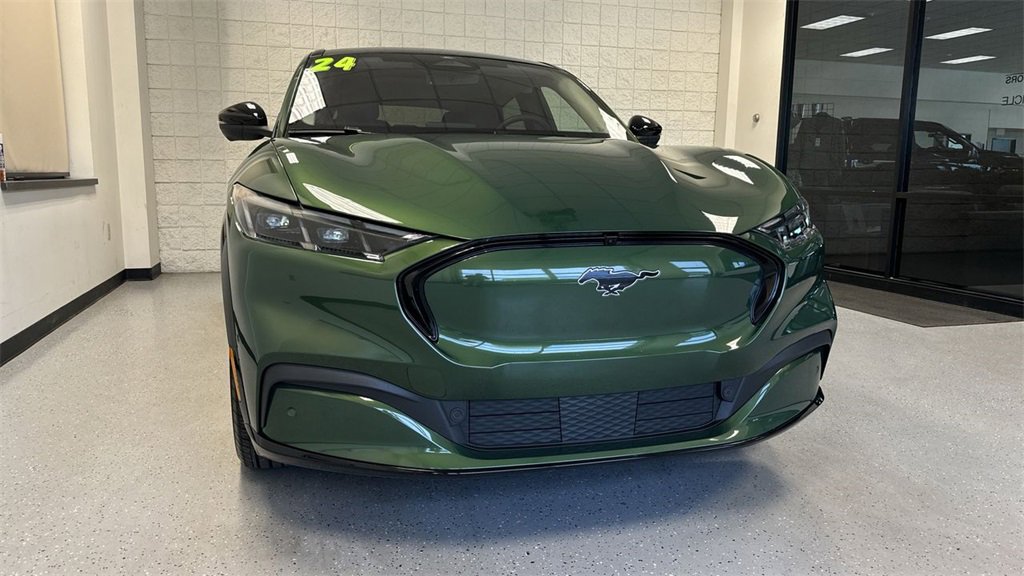 Certified 2024 Ford Mustang Mach-E Premium image 34