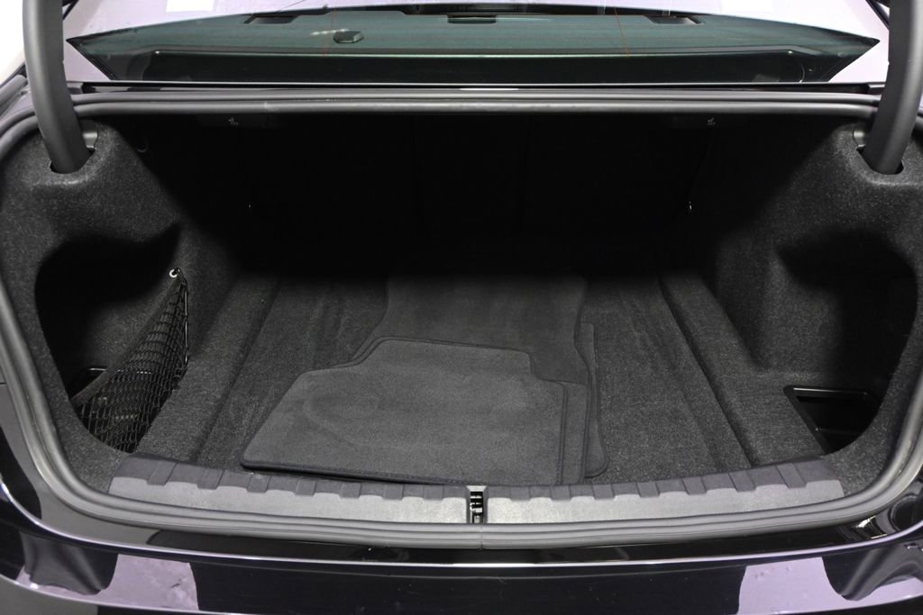 Used 2025 BMW 330i xDrive Sedan image 19