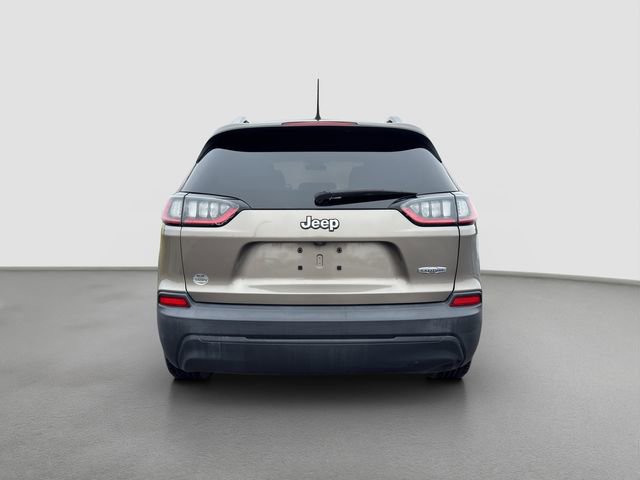 Used 2019 Jeep Cherokee Latitude w/ Popular Appearance Group image 5