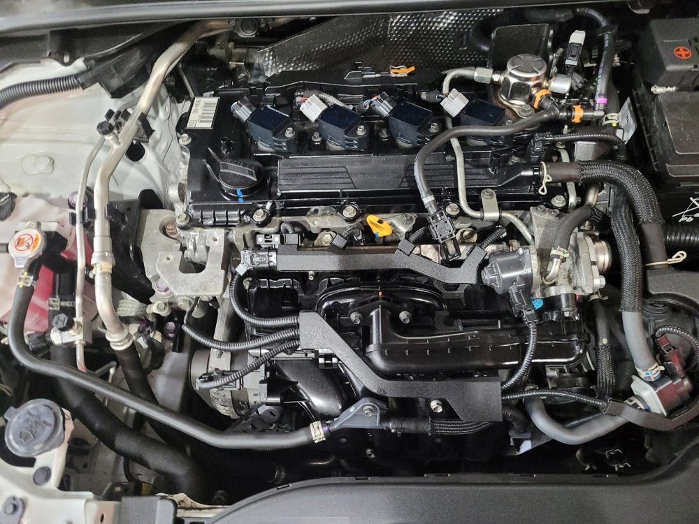 Used 2023 Toyota Corolla LE w/ Carpet Mat Package (TMS) image 30