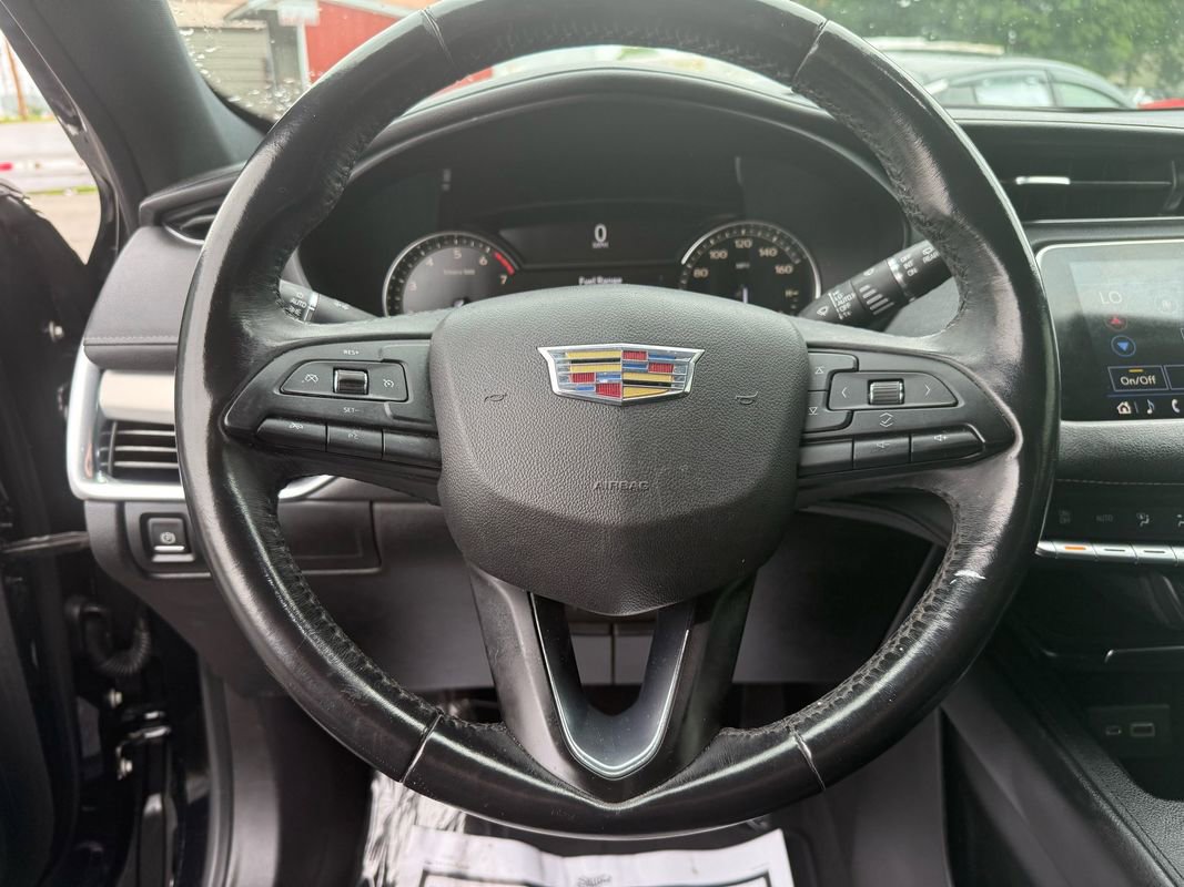 Used 2019 Cadillac XT4 Premium Luxury image 11