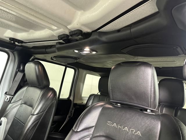 Used 2023 Jeep Wrangler Unlimited Sahara w/ Cold Weather Group image 11