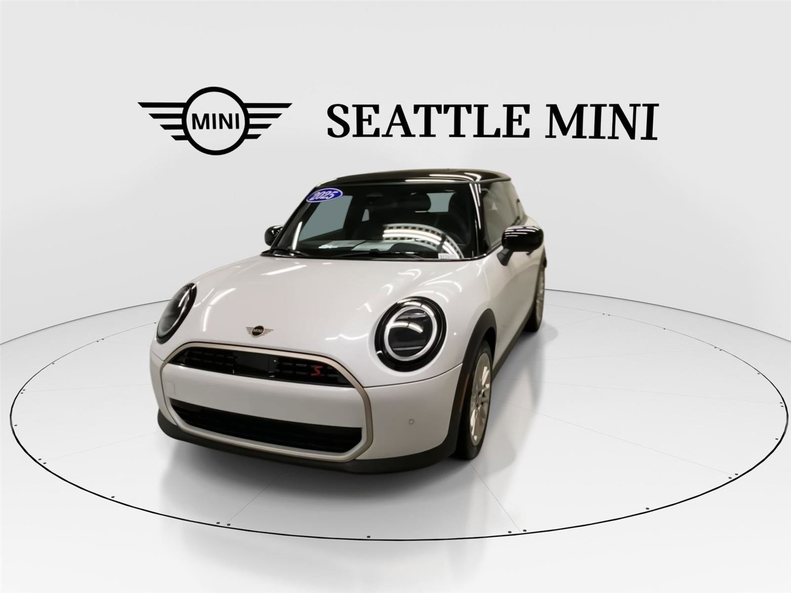Certified 2025 MINI Cooper S image 4