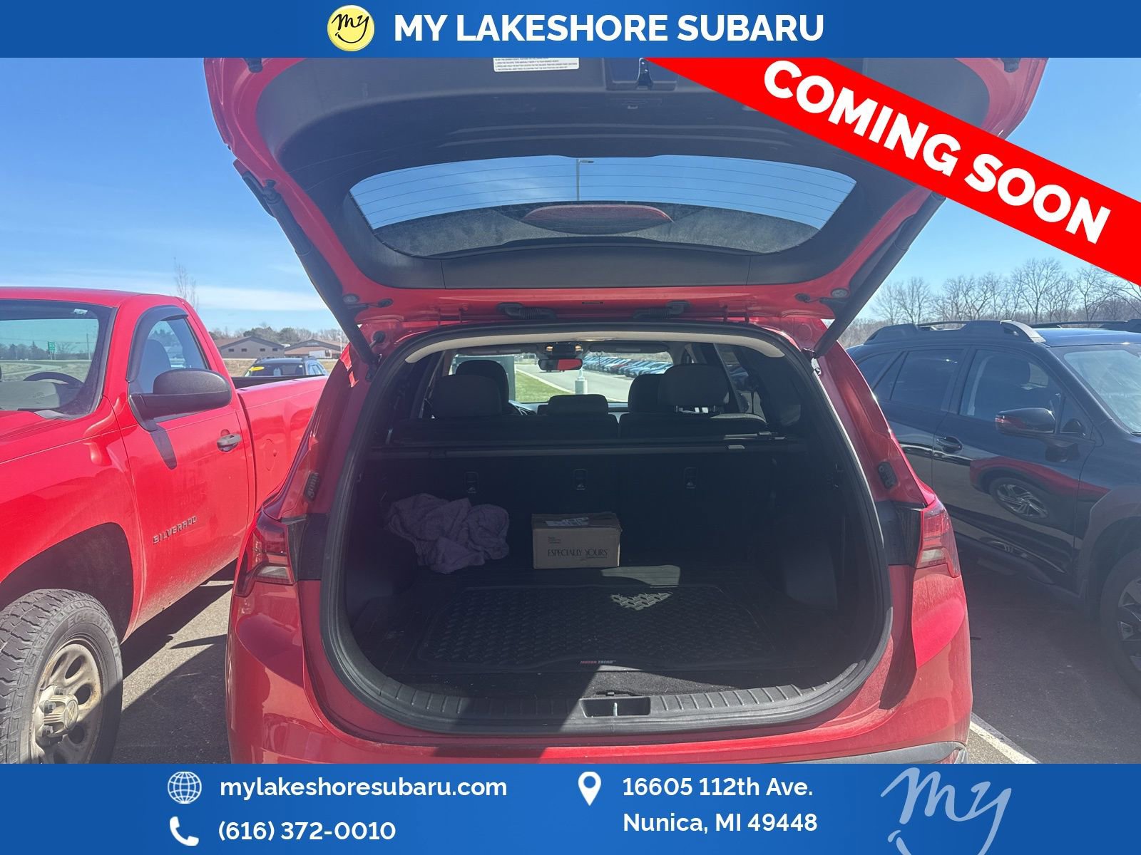 Used 2023 Hyundai Santa Fe SEL w/ Cargo Package image 6