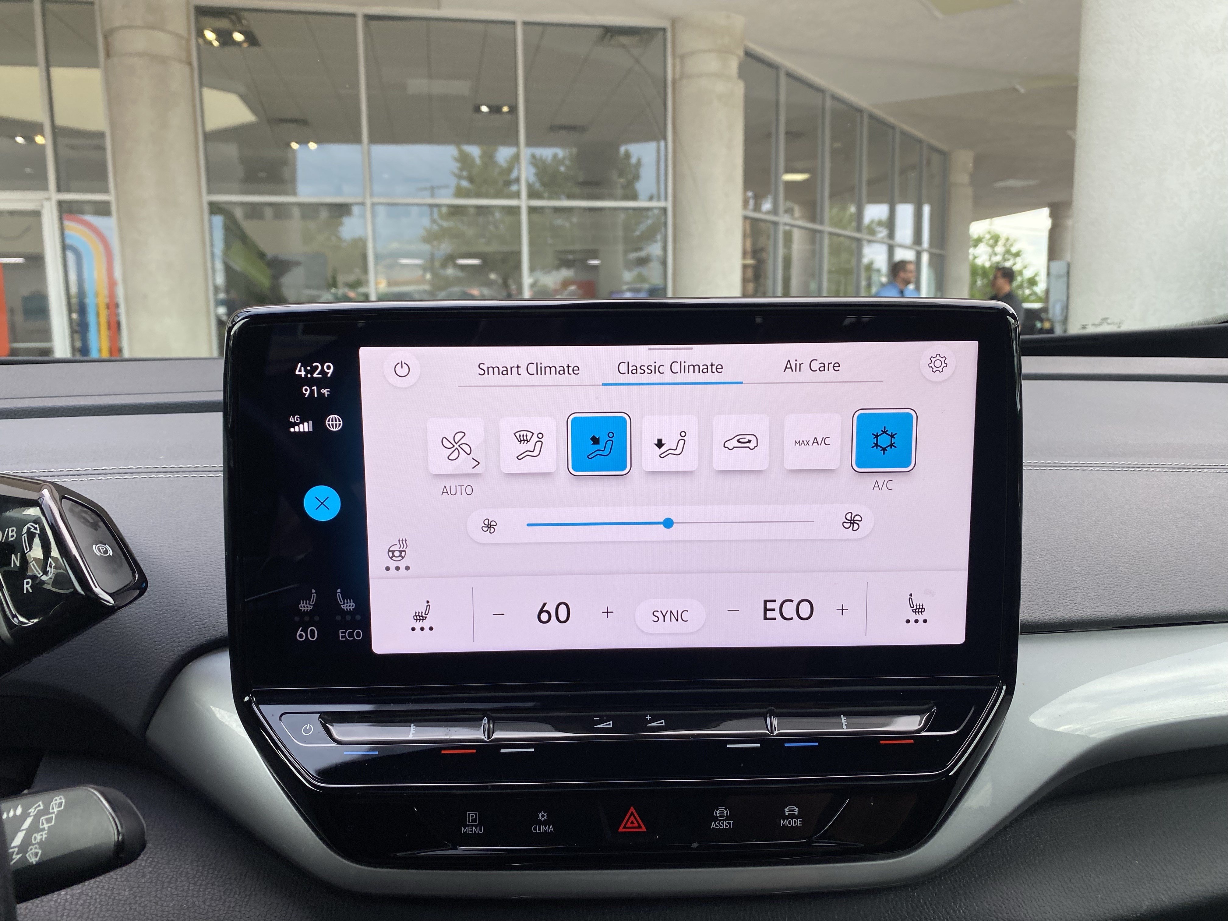 Certified 2023 Volkswagen ID.4 Pro S AWD/4WD image 34