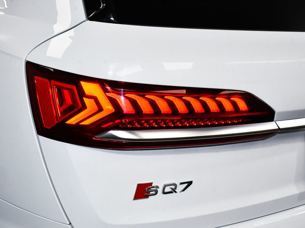 Used 2021 Audi SQ7 Premium Plus w/ Executive Package image 90