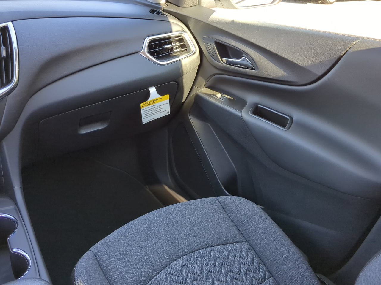 Used 2023 Chevrolet Equinox LT FWD image 17
