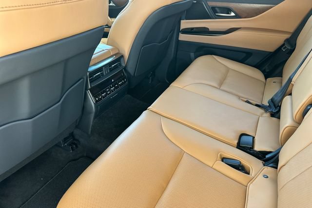 New 2026 Lexus LX 700h Luxury AWD/4WD image 10