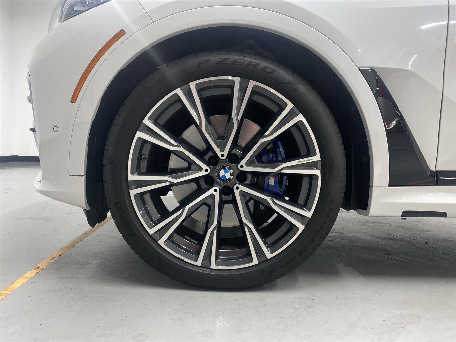 Used 2022 BMW X7 M50i AWD/4WD image 23