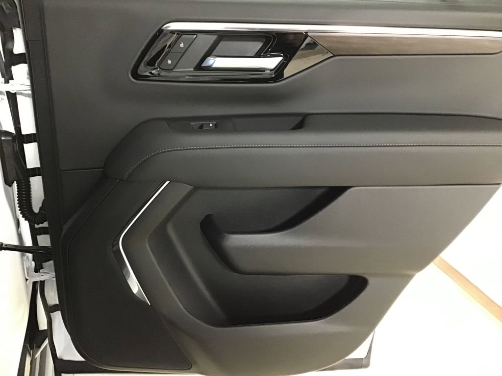 New 2026 Chevrolet Tahoe LS image 9