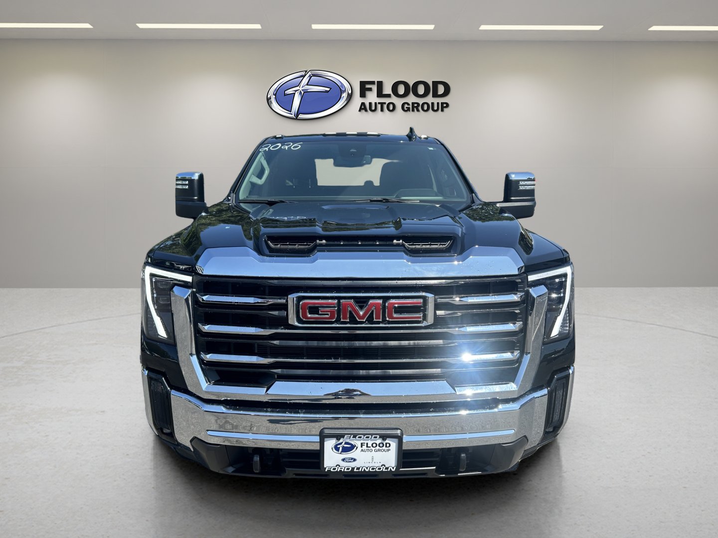 Used 2026 GMC Sierra 2500 SLT w/ SLT Convenience Package AWD/4WD image 2