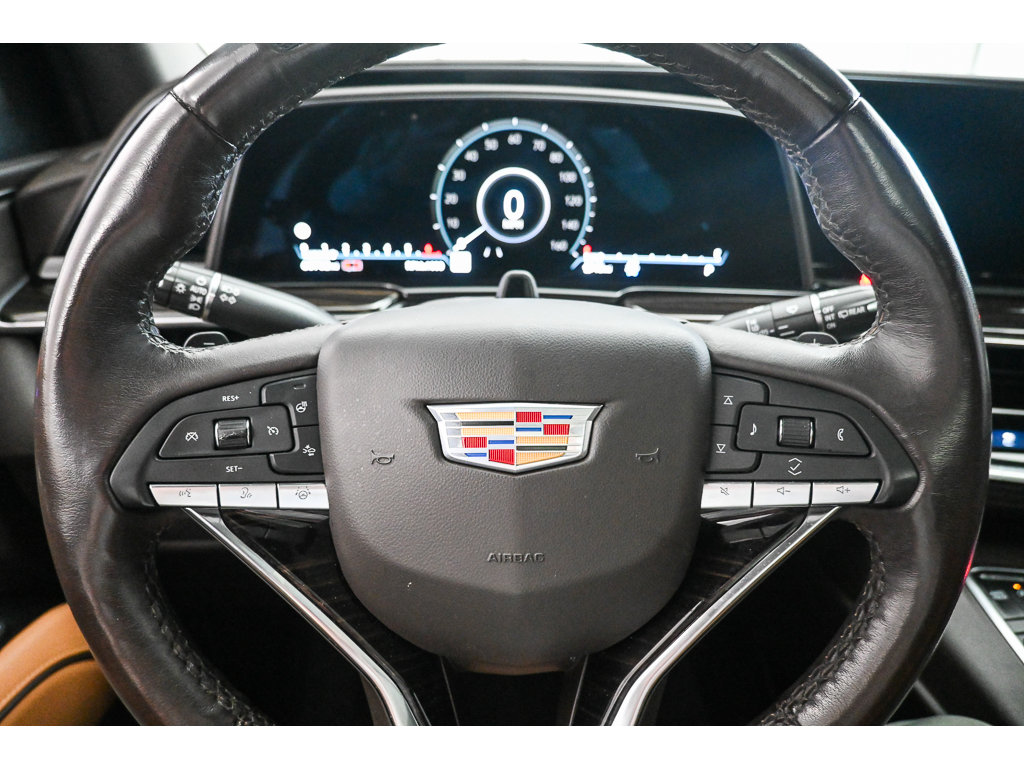 Used 2023 Cadillac Escalade Premium Luxury AWD/4WD image 11