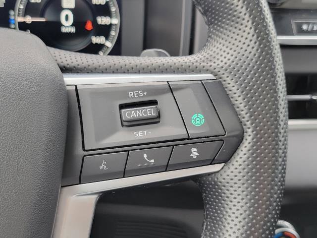 Used 2024 Mitsubishi Outlander 4WD Plug-In Hybrid image 14