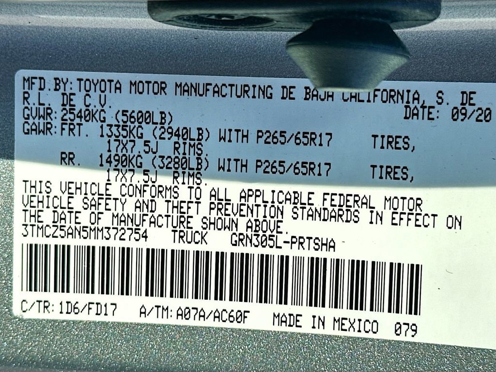 Used 2021 Toyota Tacoma TRD Sport w/ Technology Package image 35