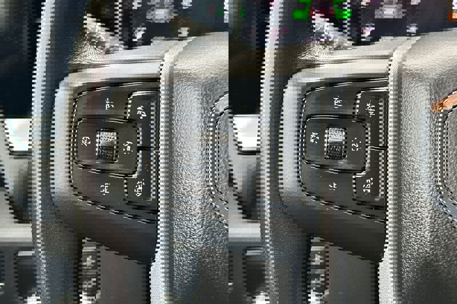 Used 2022 GMC Sierra 1500 SLT image 30