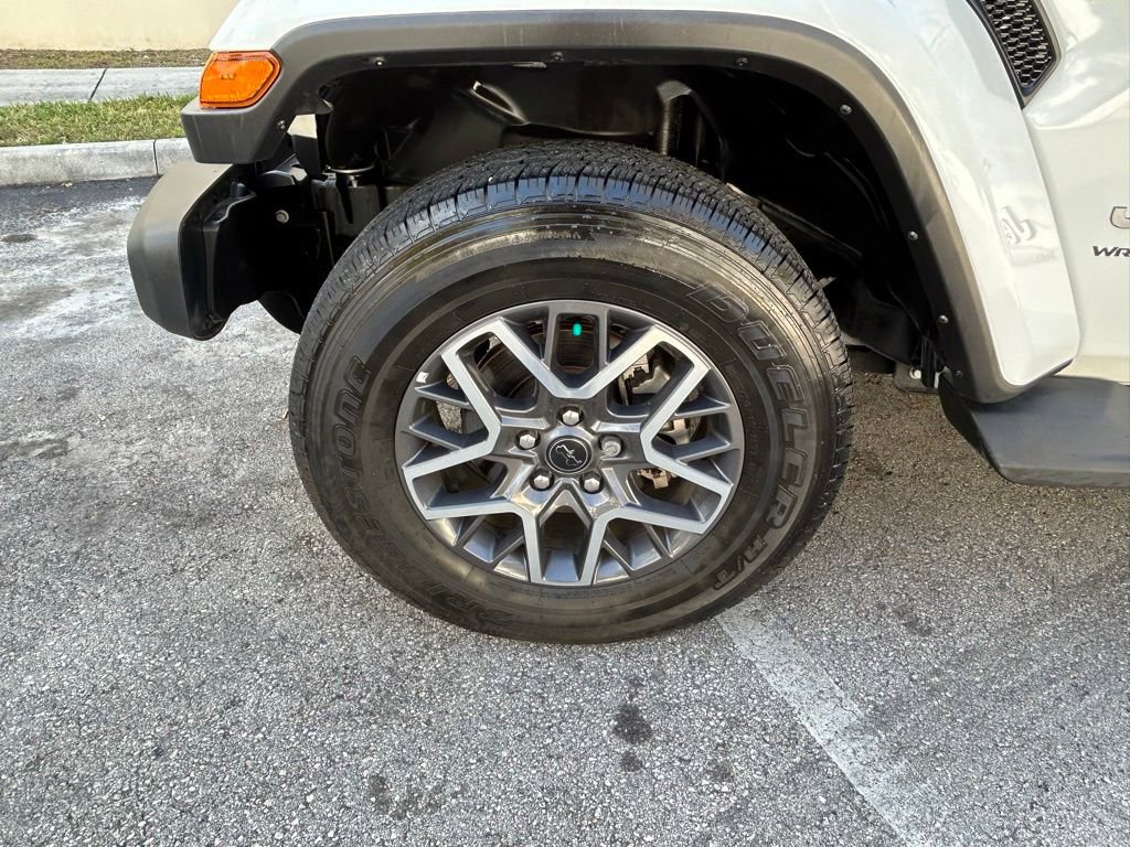 Certified 2024 Jeep Wrangler Sahara image 30