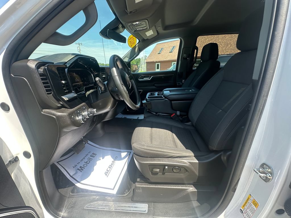 Used 2024 GMC Sierra 1500 SLE AWD/4WD image 9