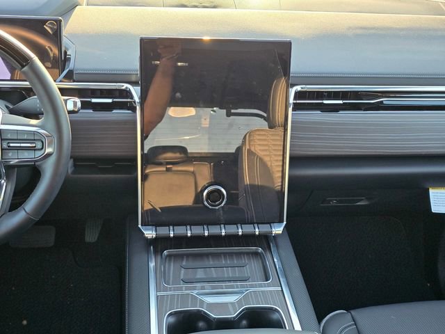 New 2025 GMC Sierra EV Denali AWD/4WD image 14