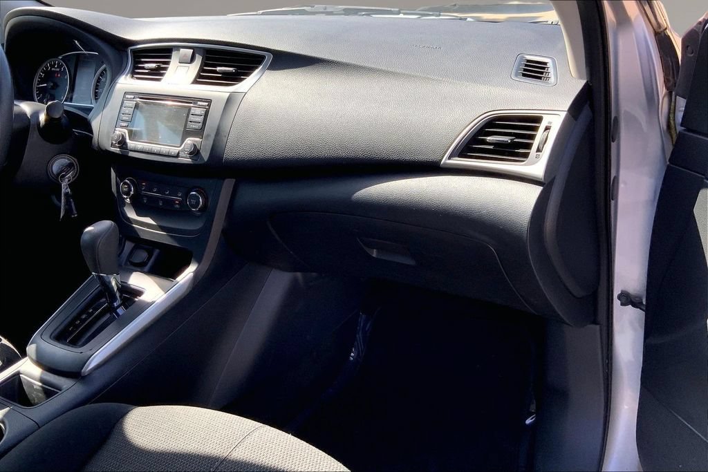 Used 2018 Nissan Sentra S FWD image 16