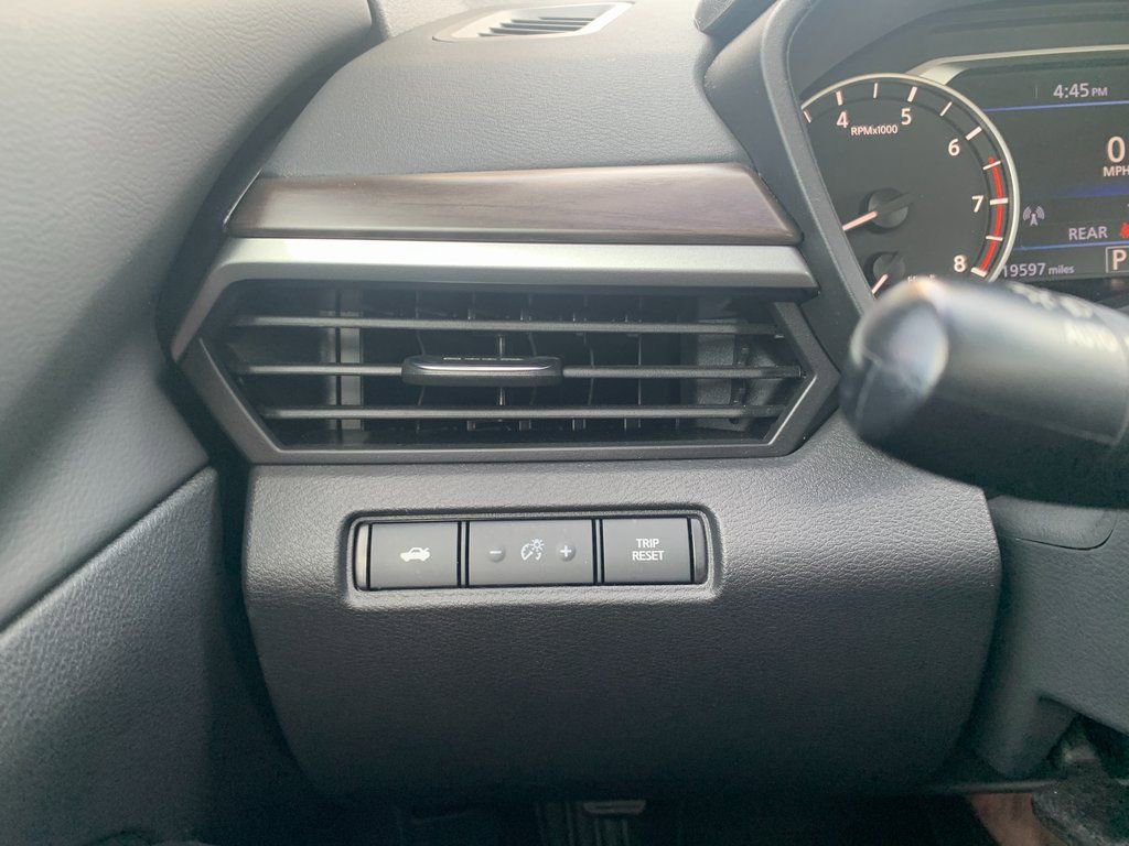 Used 2024 Nissan Altima 2.5 SV image 19