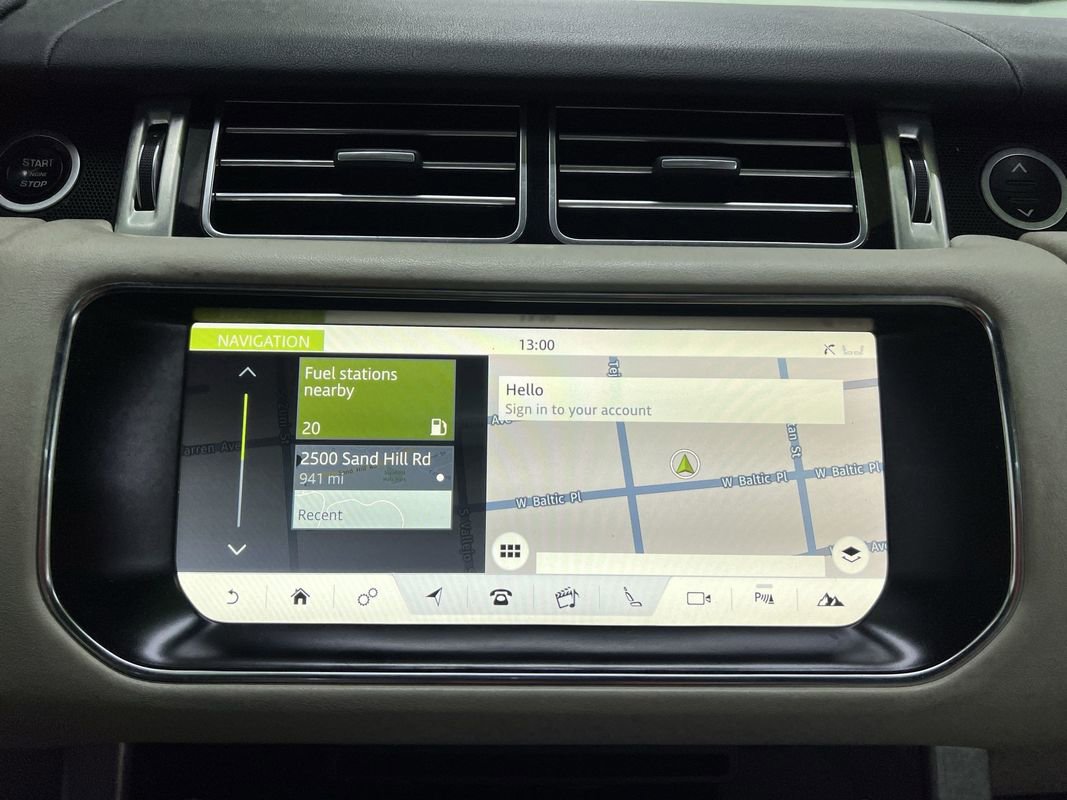 Used 2017 Land Rover Range Rover HSE AWD/4WD image 22
