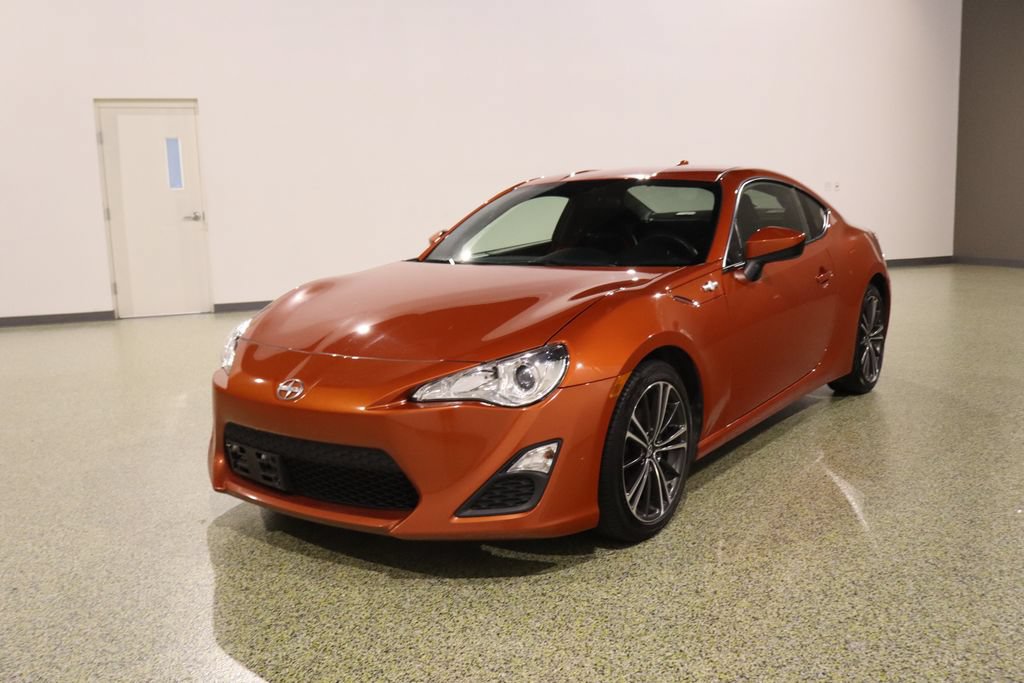 Used 2016 Scion FR-S RWD image 4