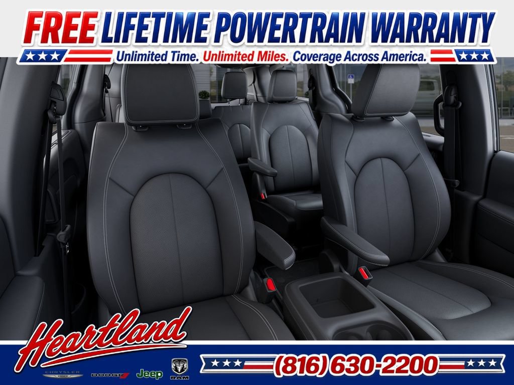 New 2027 Chrysler Pacifica Select w/ Family Tech Group AWD/4WD image 16