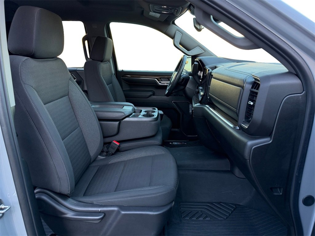 Used 2024 Chevrolet Silverado 1500 RST image 18