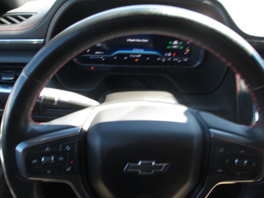 Used 2023 Chevrolet Suburban RST w/ Luxury Package image 36