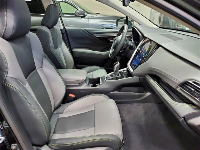 Used 2025 Subaru Outback Onyx Edition image 14