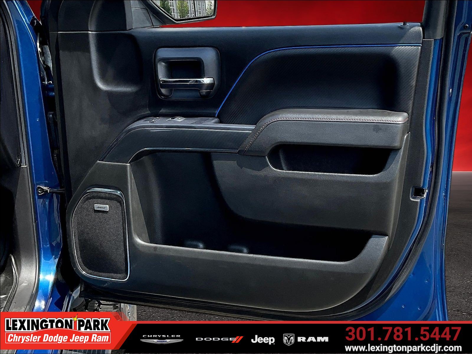 Used 2015 GMC Sierra 1500 SLT w/ All-Terrain Package AWD/4WD image 28