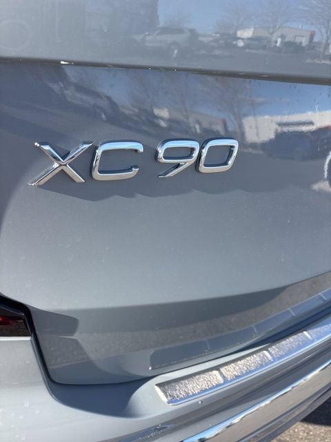 New 2026 Volvo XC90 T8 Plus w/ Protection Package Premier AWD/4WD image 6