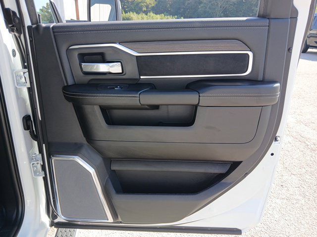 New 2027 RAM 5500 4x4 Crew Cab w/ Laramie Trim Package image 24
