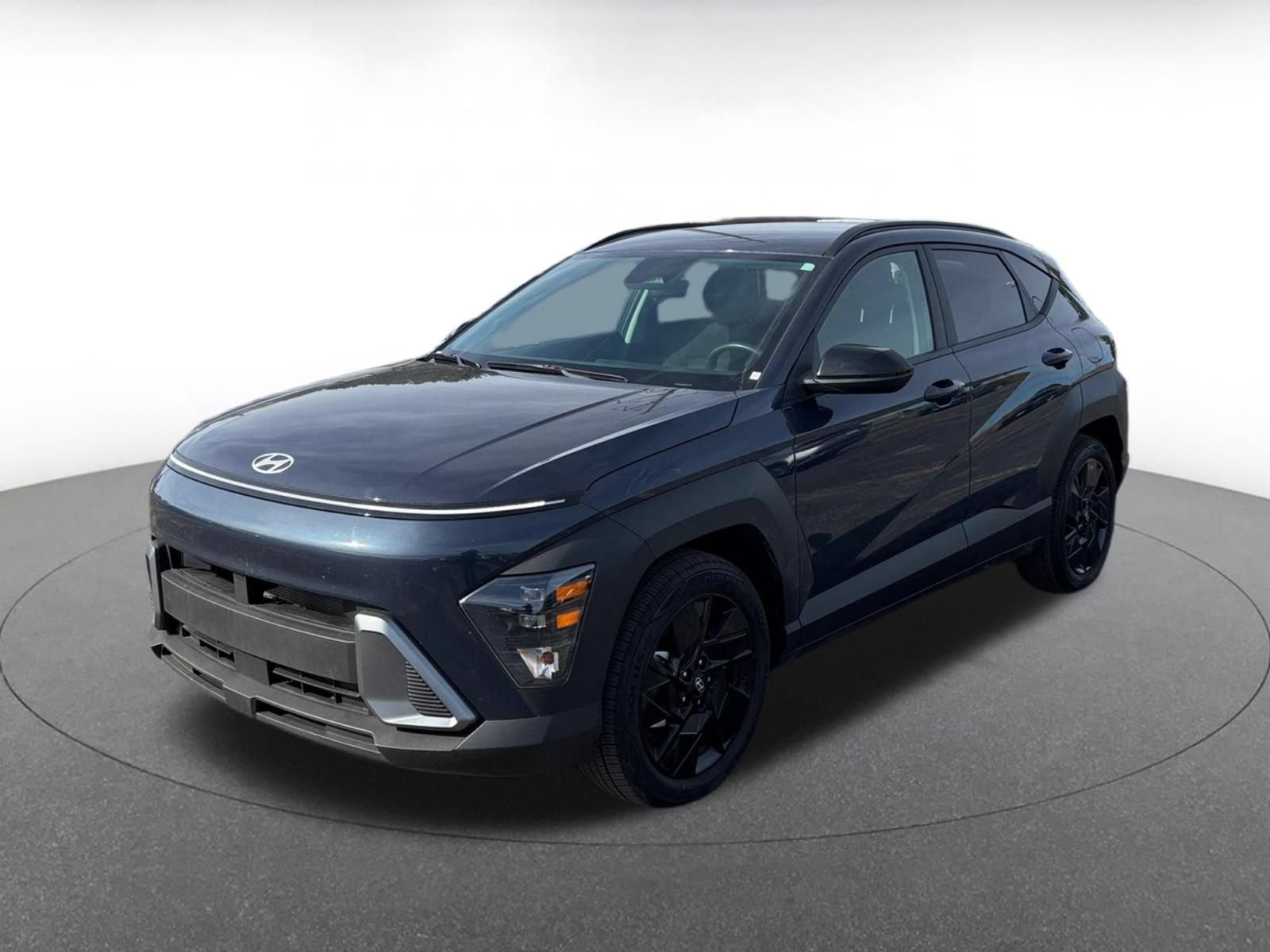 Used 2026 Hyundai Kona SEL Sport FWD image 4