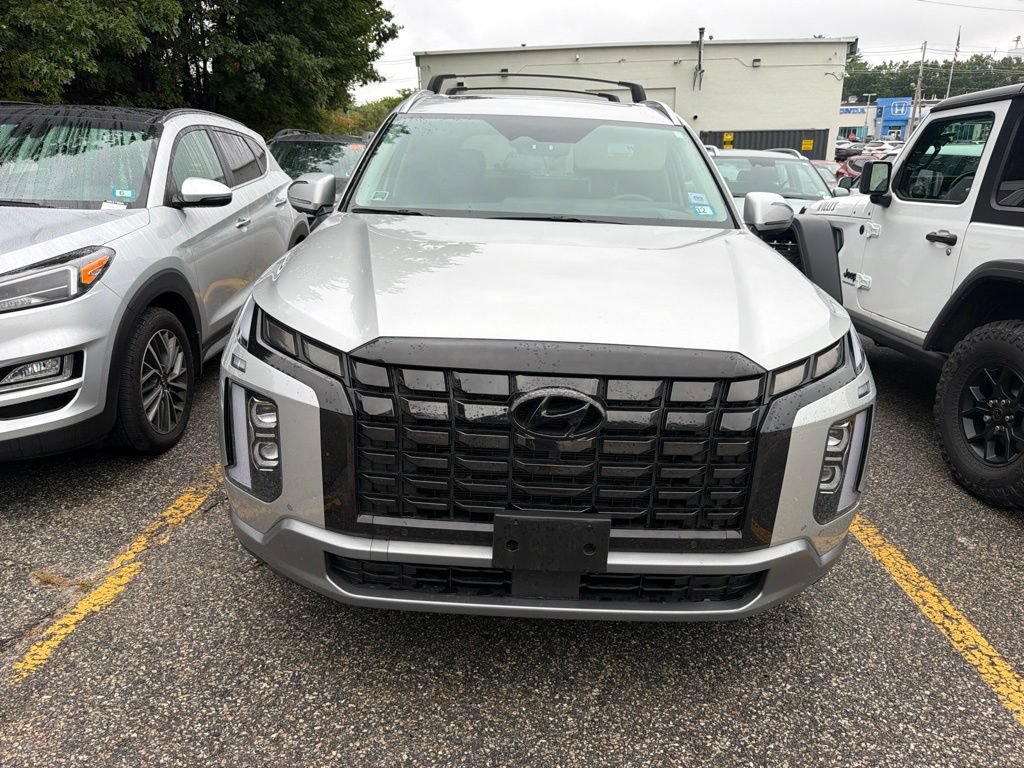 Used 2024 Hyundai Palisade Limited AWD/4WD image 6
