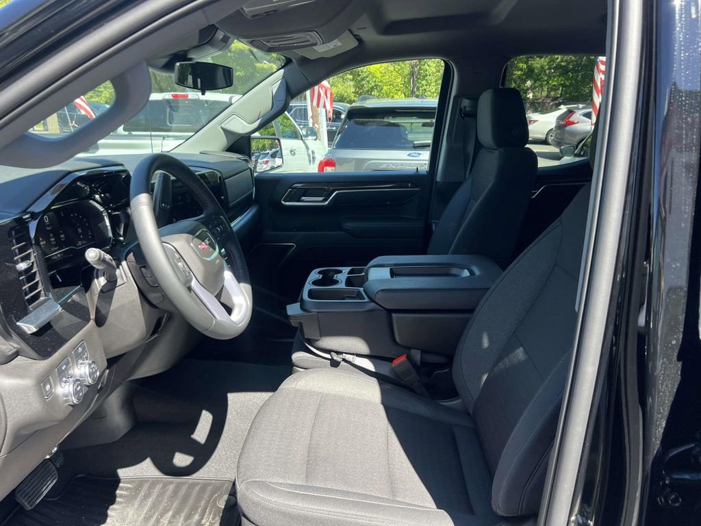 Used 2025 GMC Sierra 1500 Elevation AWD/4WD image 14