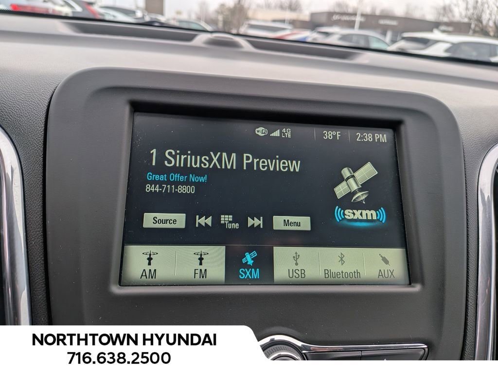 Used 2018 Chevrolet Equinox LT image 20