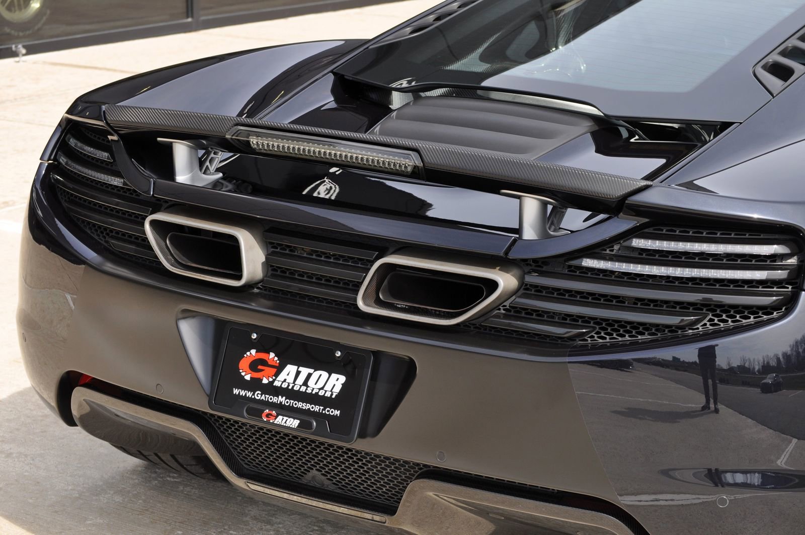 Used 2012 McLaren MP4-12C Coupe image 23