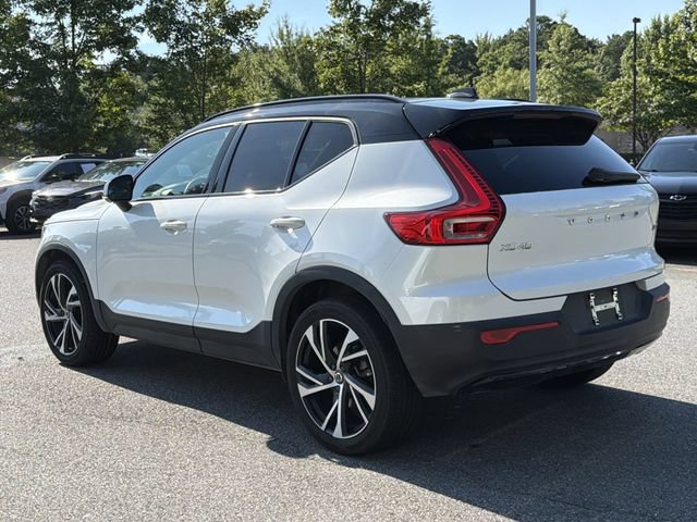 Used 2021 Volvo XC40 T5 R-Design w/ Advanced Package AWD/4WD image 5