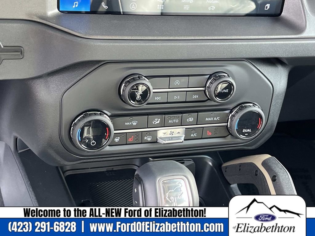 New 2025 Ford Bronco Badlands image 24