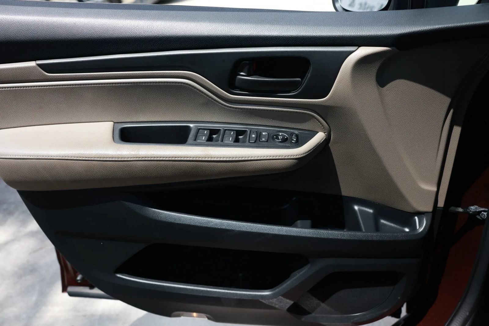 Used 2020 Honda Odyssey EX image 42