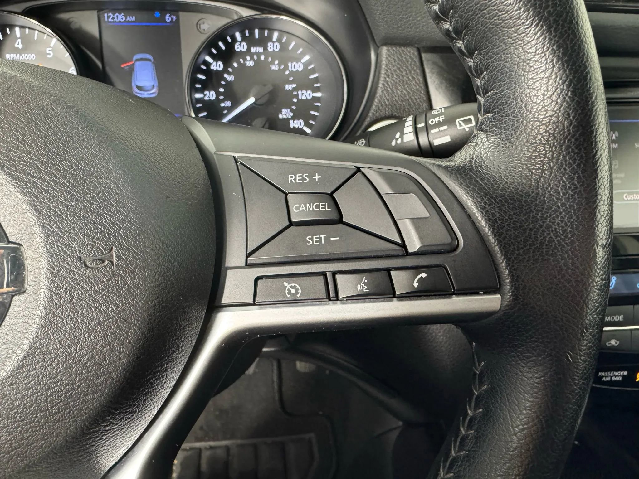 Used 2021 Nissan Rogue Sport SV image 16