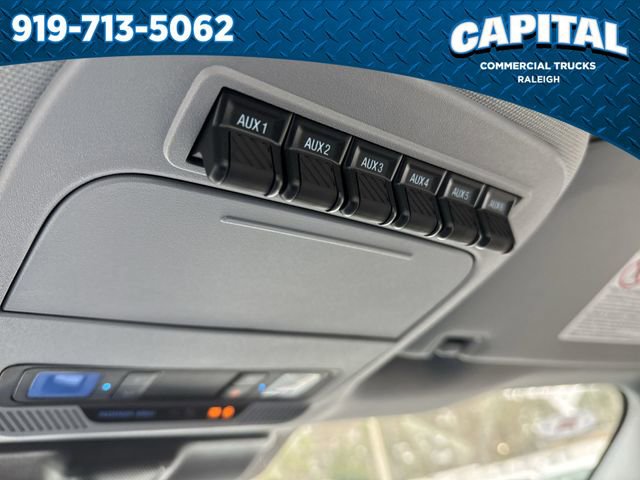 New 2026 Ford F250 XL w/ XL Chrome Package image 29