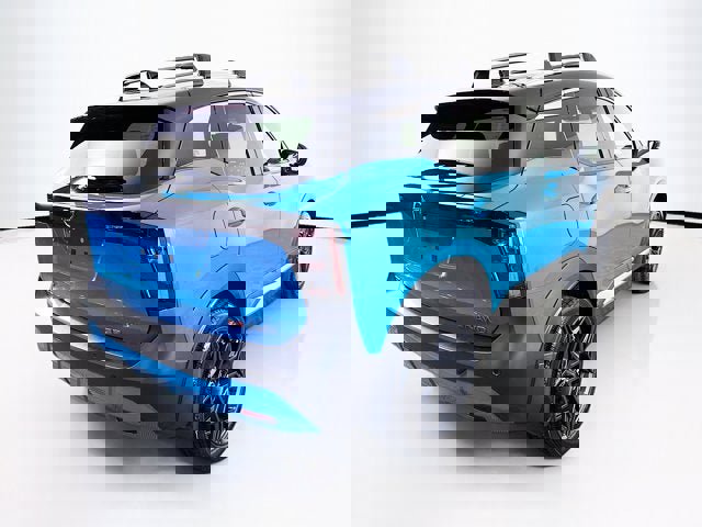 Certified 2025 Nissan Kicks SR w/ SR Premium Package image 5