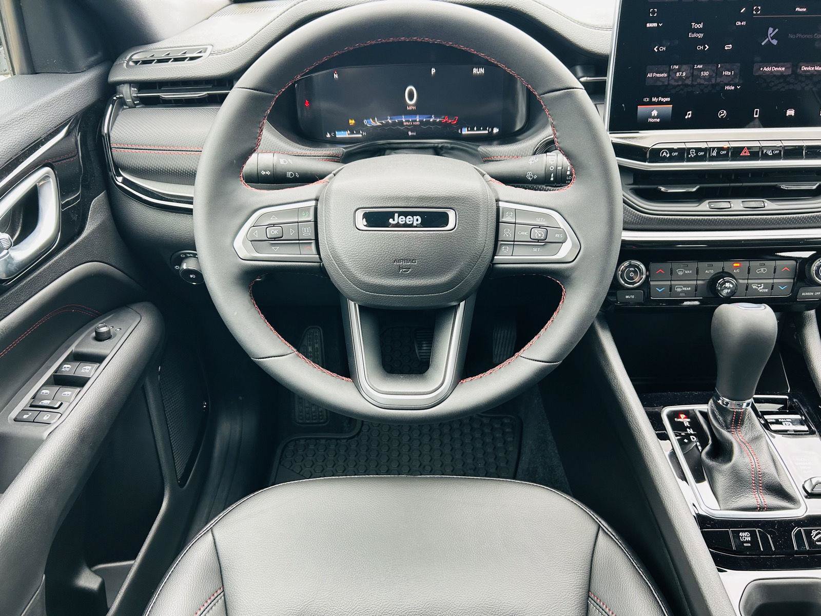 New 2026 Jeep Compass Trailhawk AWD/4WD image 14