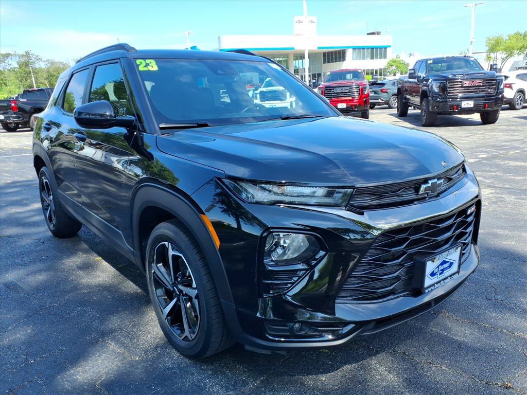 Used 2023 Chevrolet TrailBlazer RS w/ Convenience Package FWD image 1