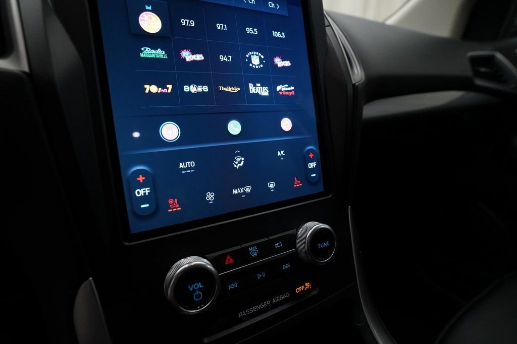 Used 2023 Ford Edge SEL w/ Convenience Package image 23