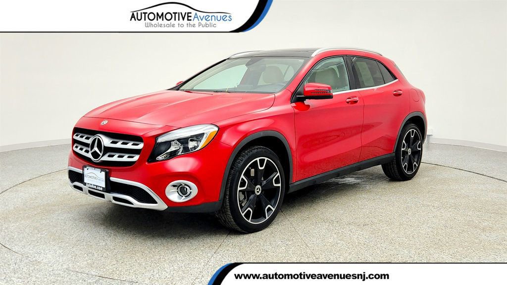 Used 2019 Mercedes-Benz GLA 250 4MATIC w/ Premium Package image 1