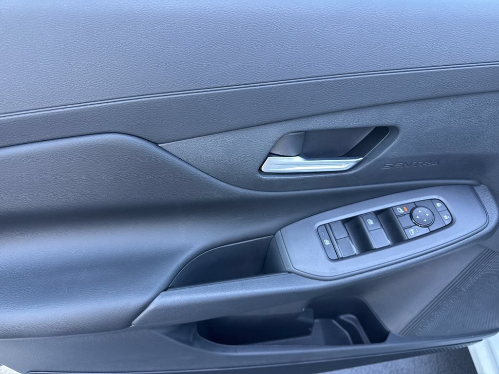 New 2026 Nissan Sentra SV FWD image 12